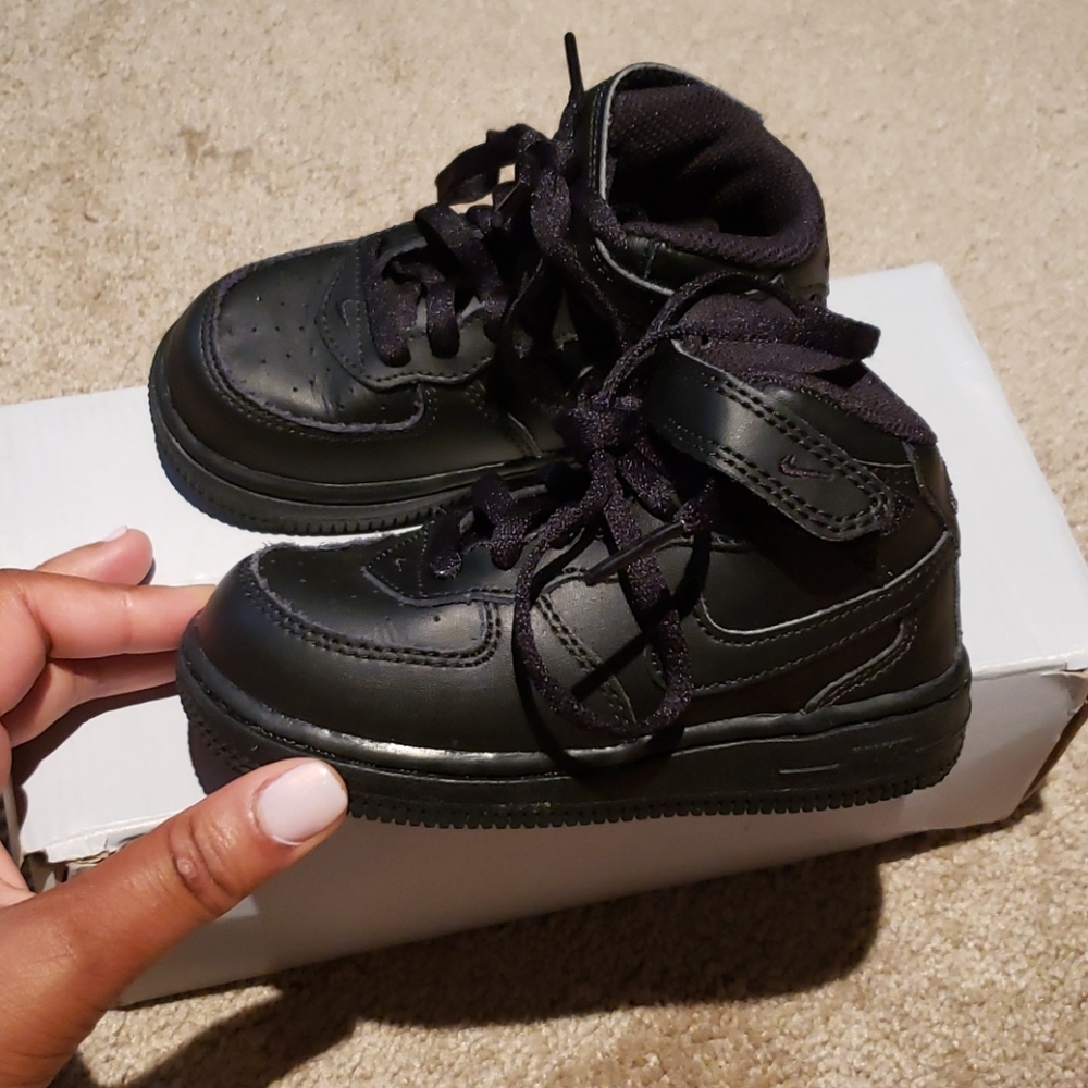 Nike Air Force 1 Mids